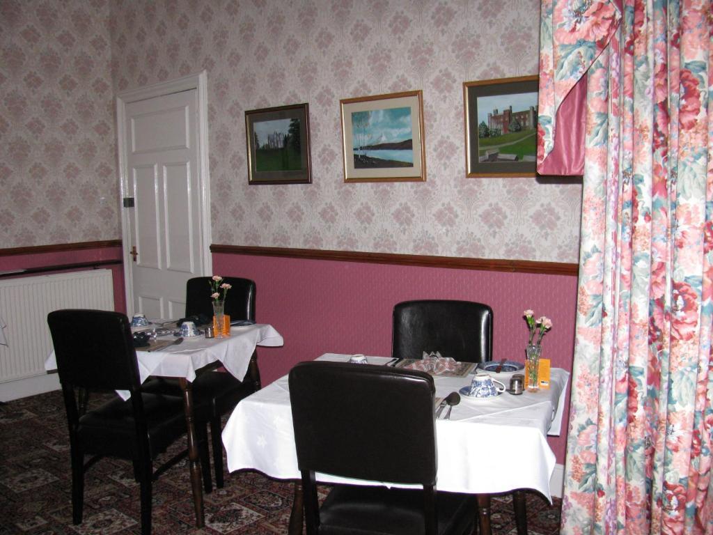 Almond Villa Guest House Perth Buitenkant foto
